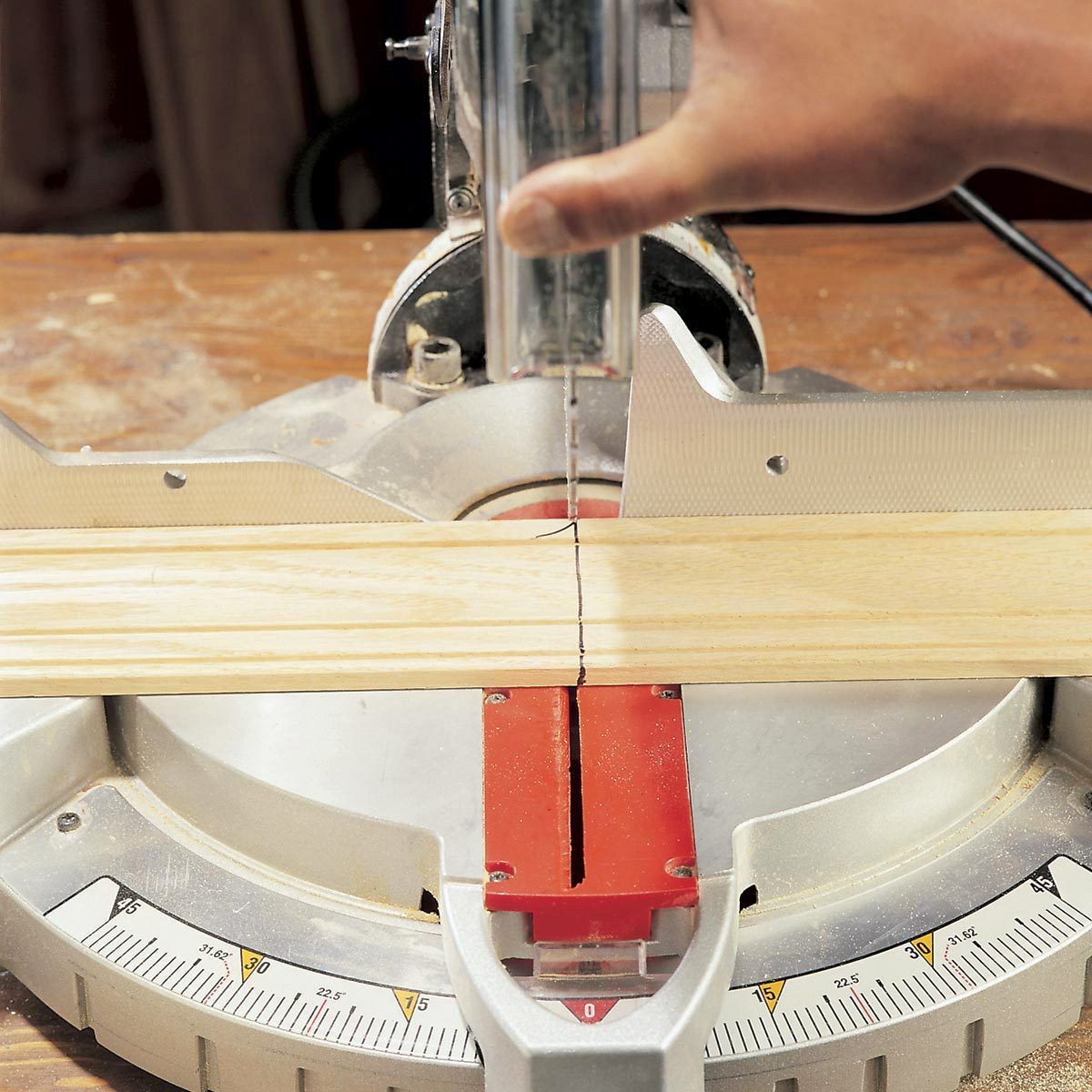 Line Up The Blade With The Mark Fh01jun 02349002