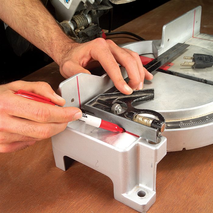 Master The Miter Saw In Days With These 13 Tips Fh04mar 03232 020