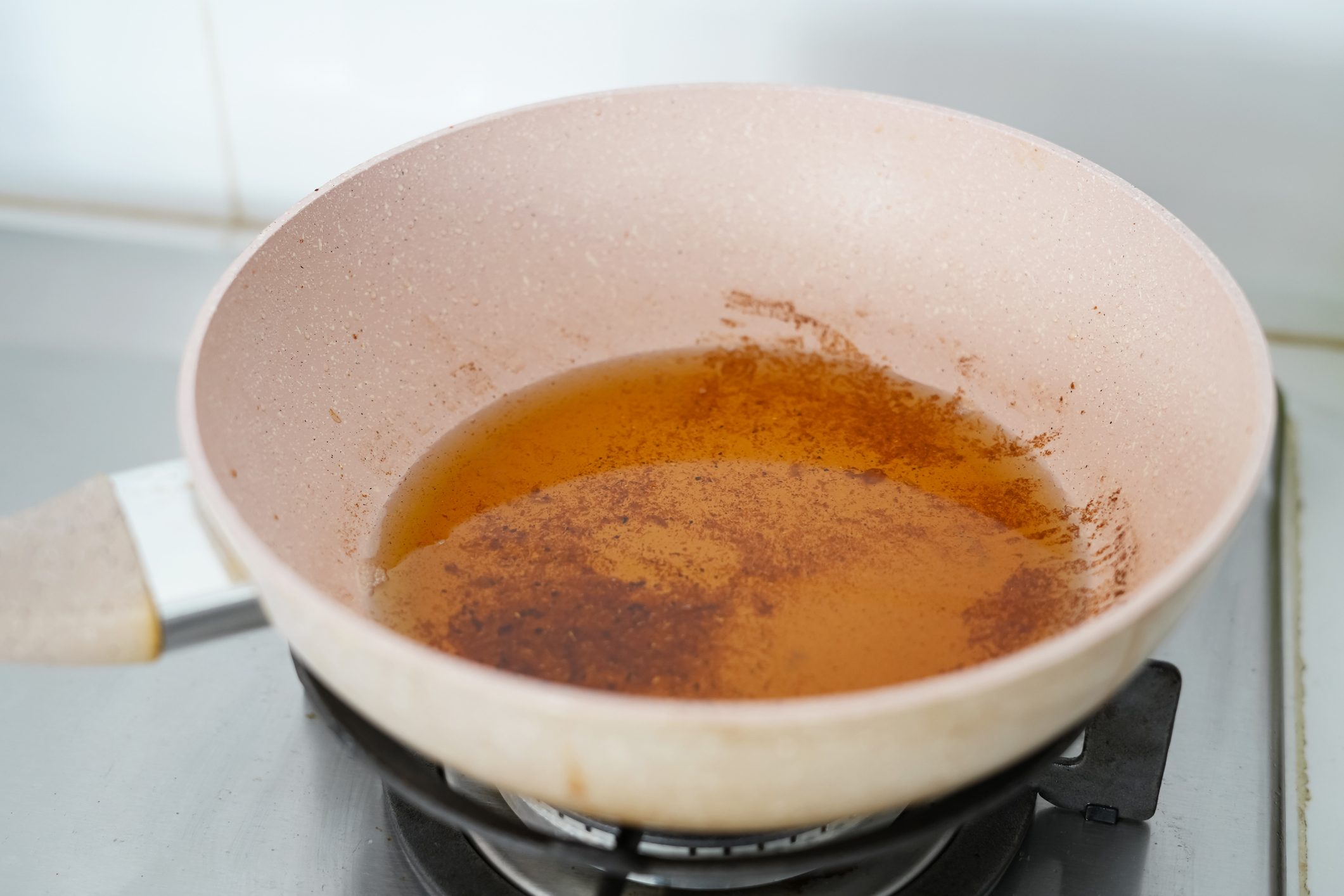 How to Dispose of Cooking Oil Right Way