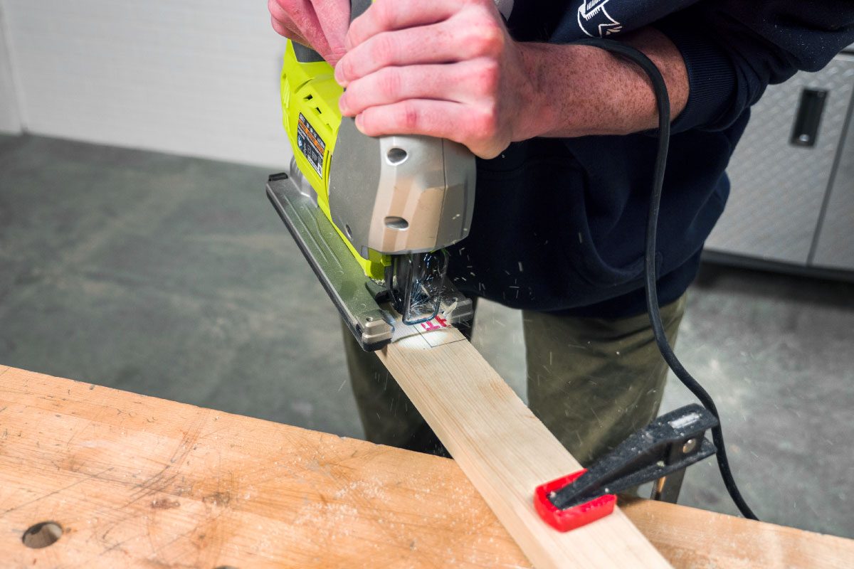 Saturday Morning Workshop Folding Mobile Workbench (diy) Family Handyman Ai