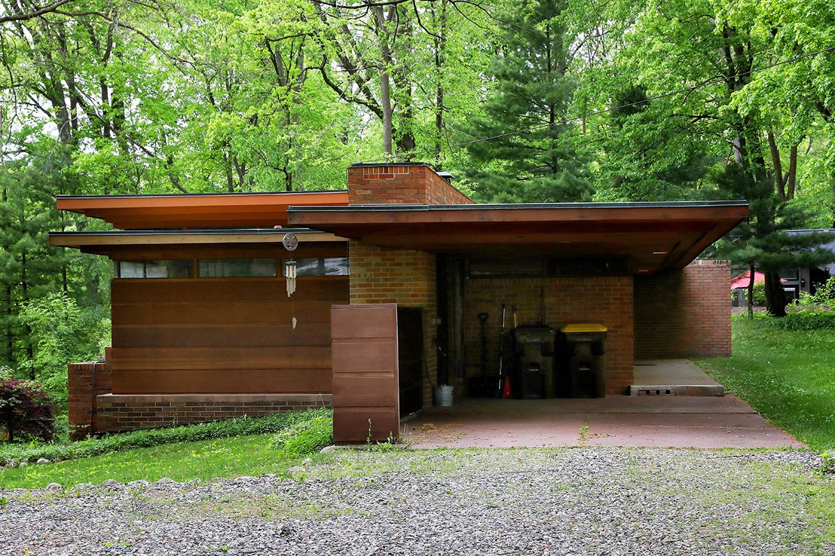 Frank Lloyd Wright-Designed Home