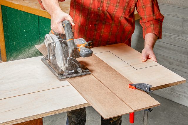 How To Build A Murphy Bed That Easily Transforms Into A Desk