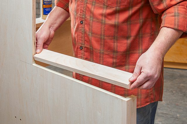 How To Build A Murphy Bed That Easily Transforms Into A Desk
