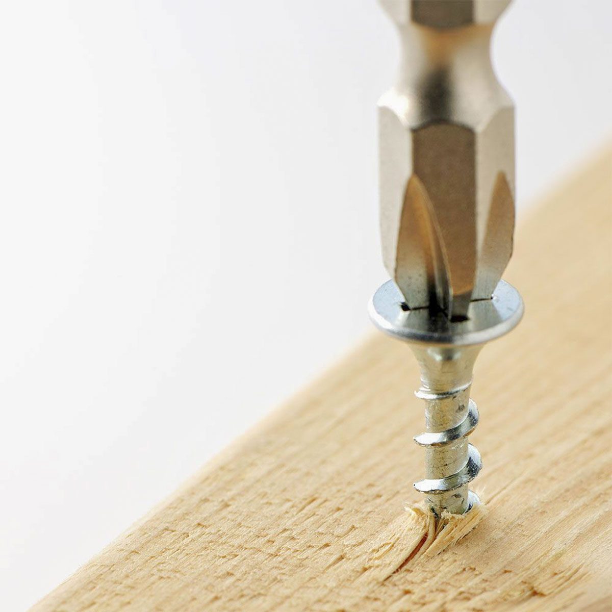 Use Screws On Hard Lumber Shutterstock 79402294. Pkedit