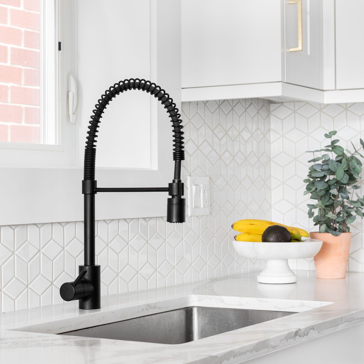 Kitchen Updates: Peel-and-Stick Backsplash Tiles