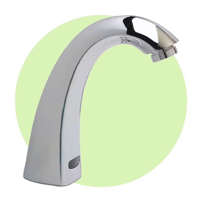 Delta Commercial Battery Powered Bathroom Faucet