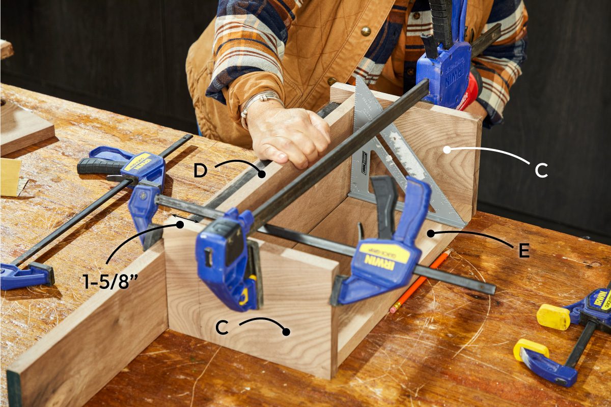 Fhm25 How To Make A Hidden Lock Box Join Outer Frame Md P2 10 29 3bv3 Callouts