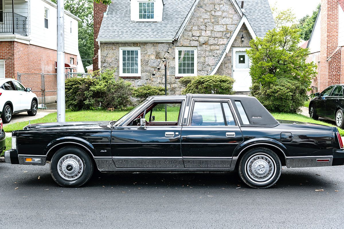 How Long You Should Keep Your Car Gettyimages 2180929218