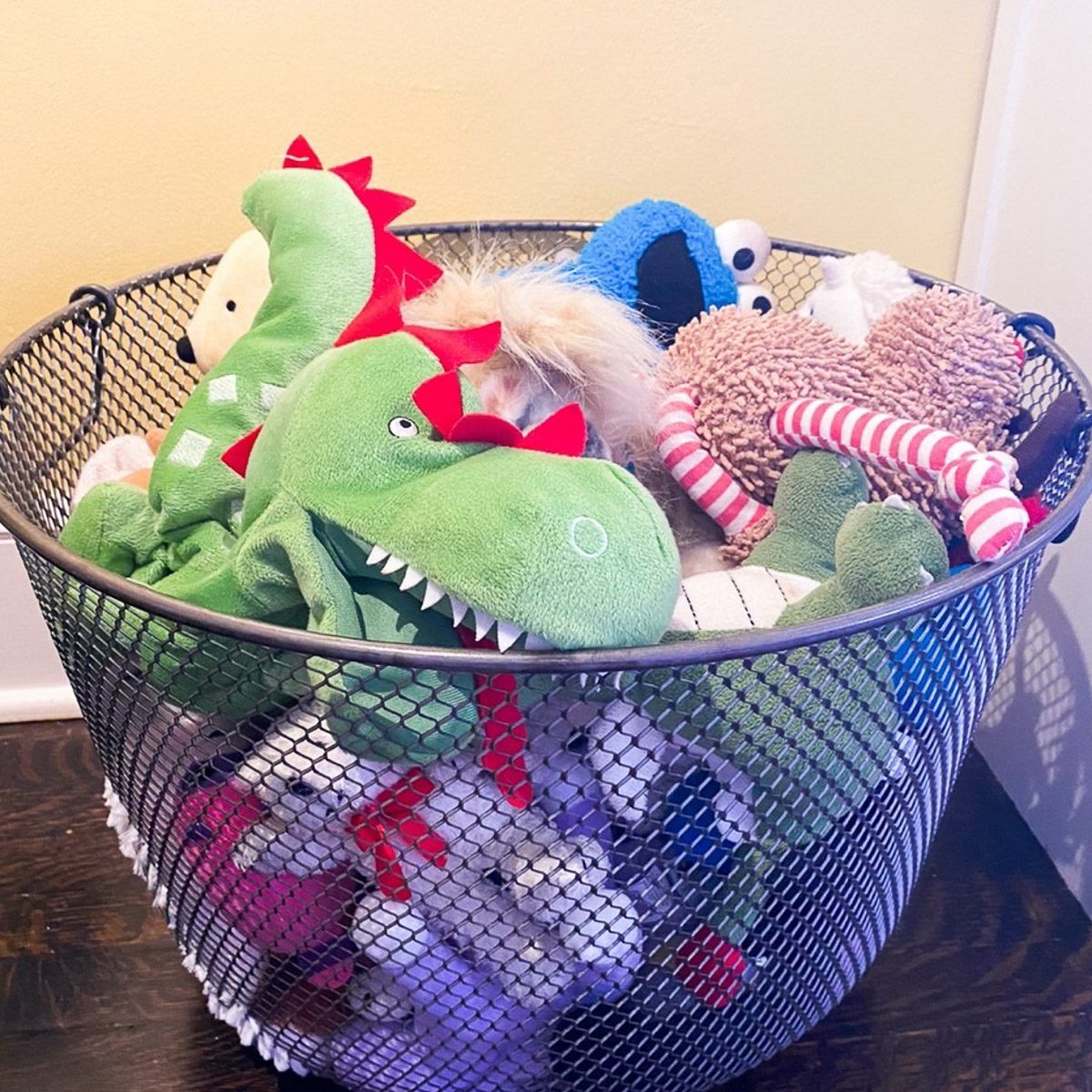 One In, One Out Basket