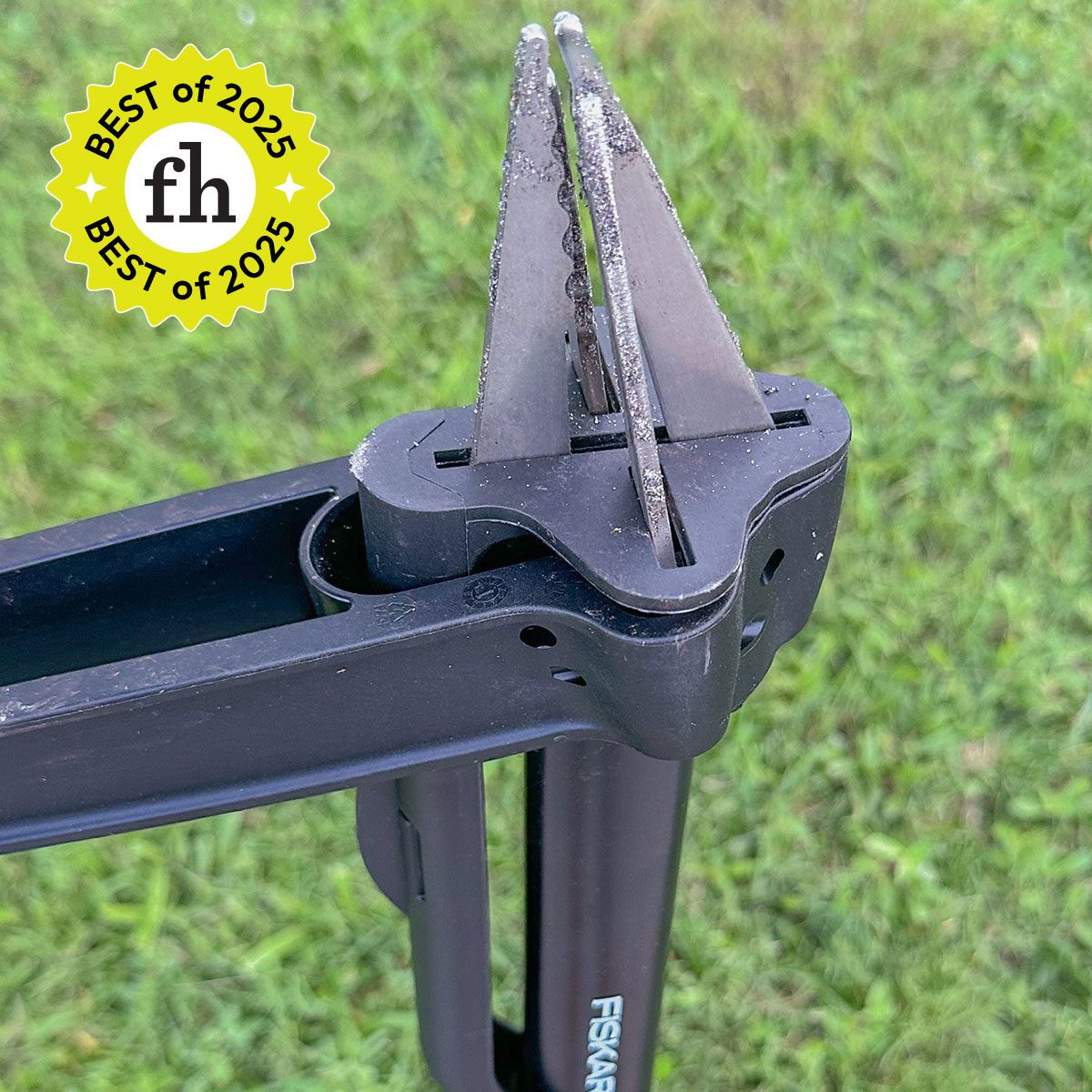 Fiskars Deluxe Stand Up Weeder