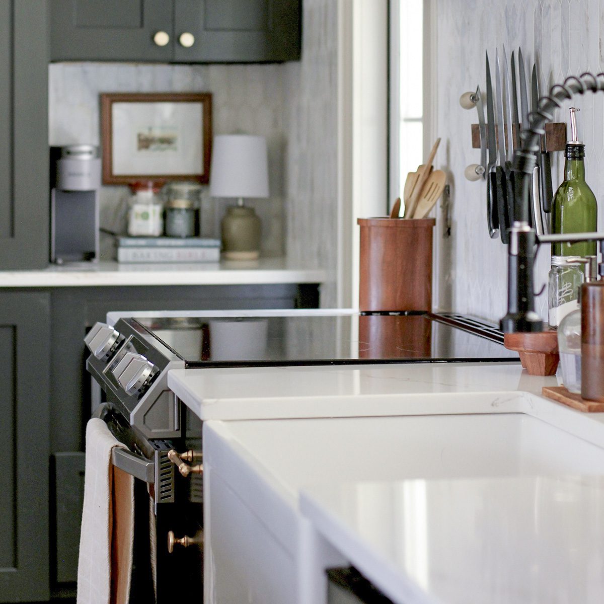 Farmhouse Sinks Are The Best Via Shoemakesnew.com B