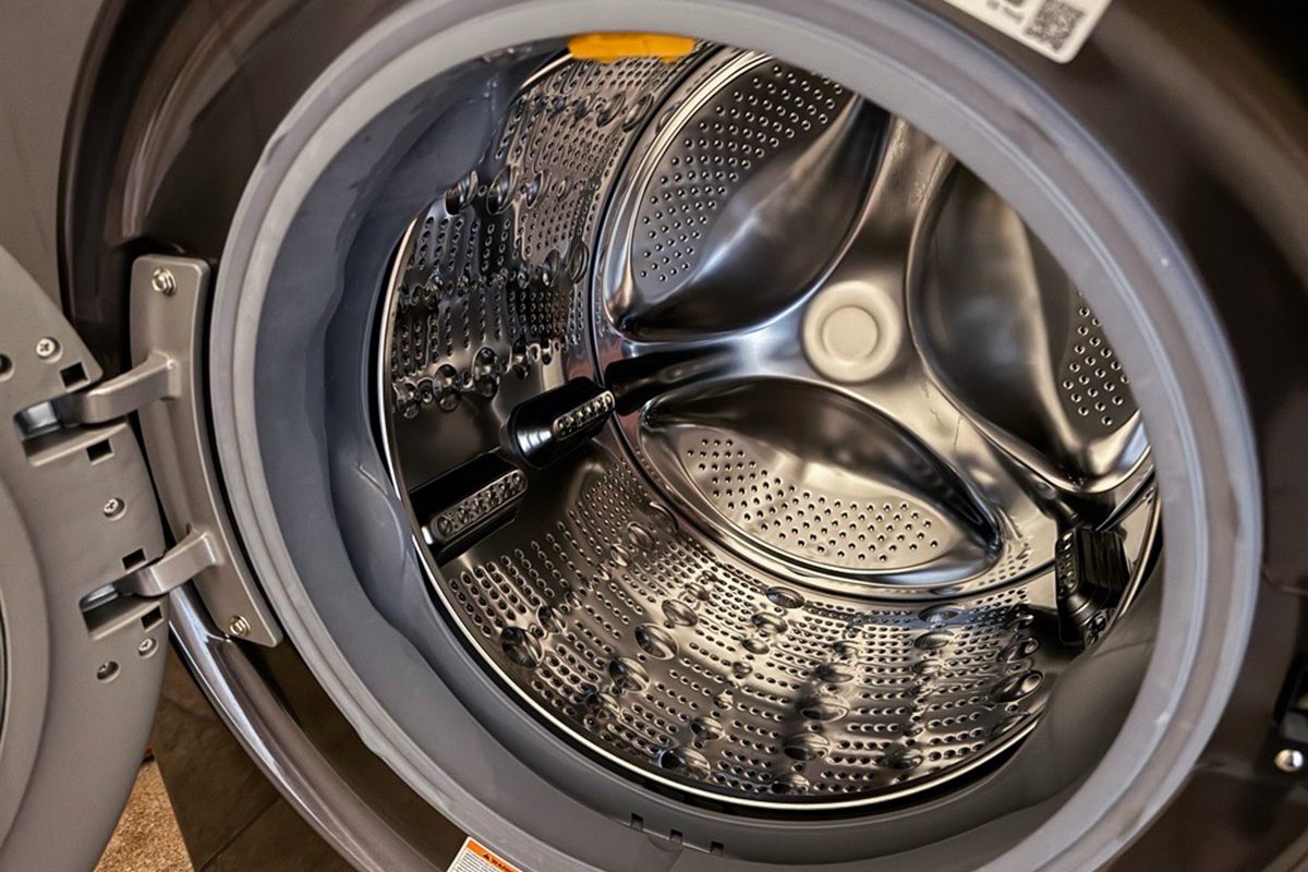 Fhma26 Lg Washtower Electric Stacked Laundry Center 04 Ssedit