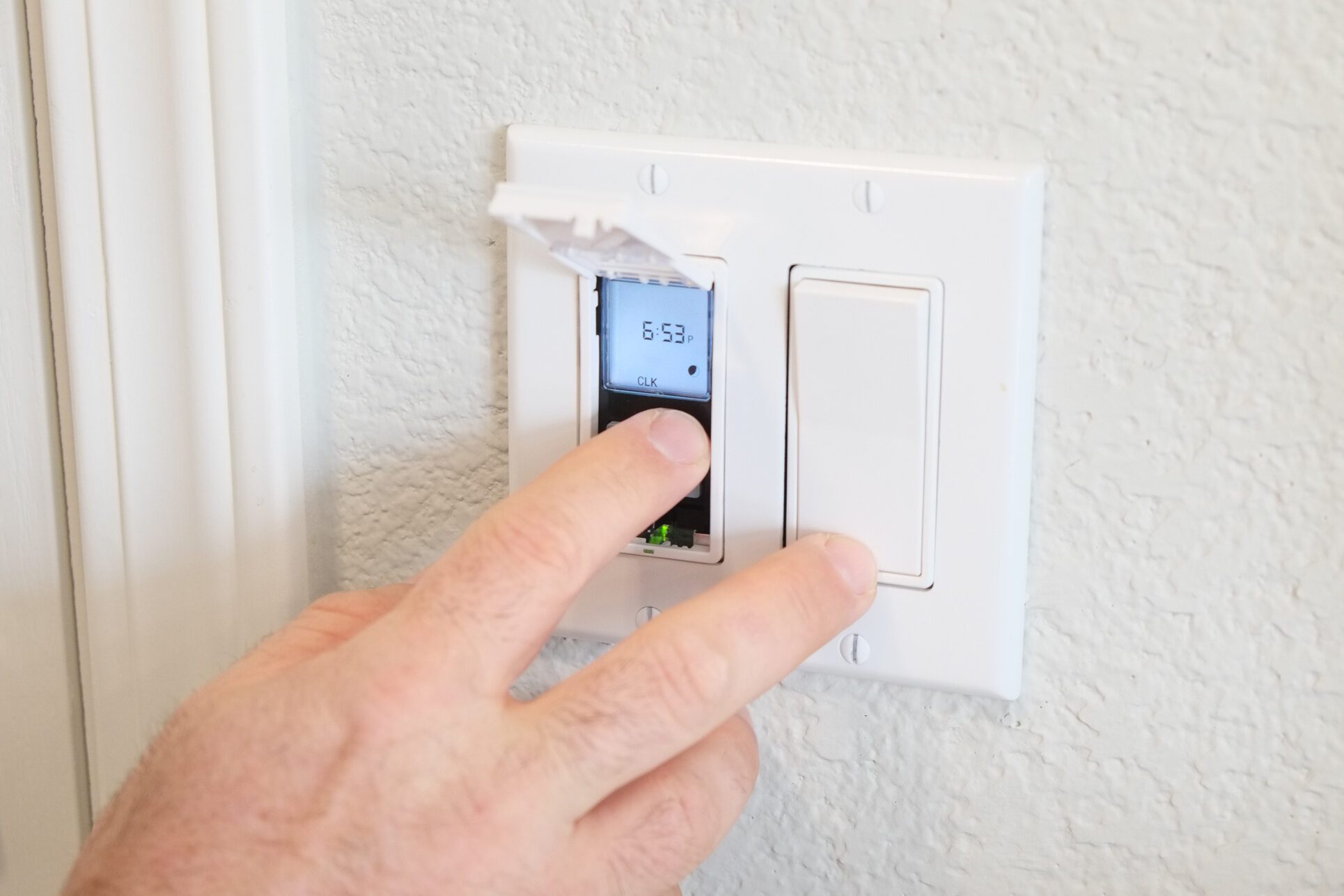 Setting up the timer on the wall switch