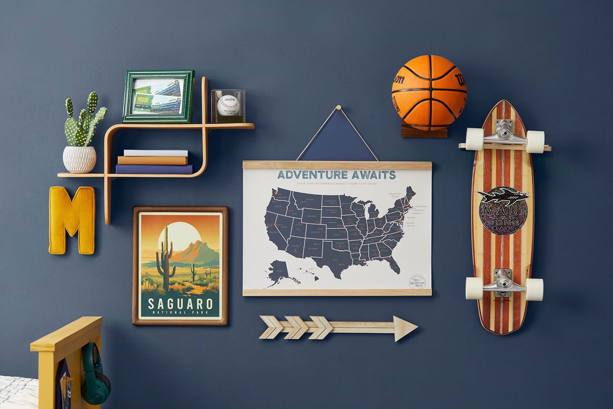 10 Ideas To Fill Up Your Empty Walls Fhmfm25 Captains Bed Gallery Wall Md P2 11 08 1b Ft