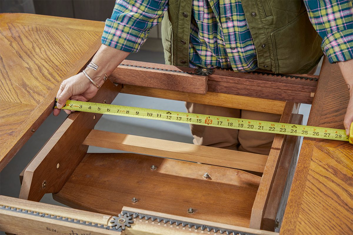 Fhm25 Dining Table Leaf Open Table To Measure Md P2 10 08 3b