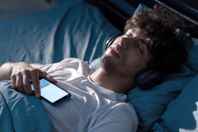 Silence Might Be Optimal For Sleep Gettyimages 1500658333